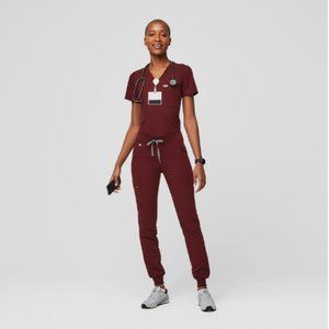 Figs Maroon Scrub Set S & XSP
